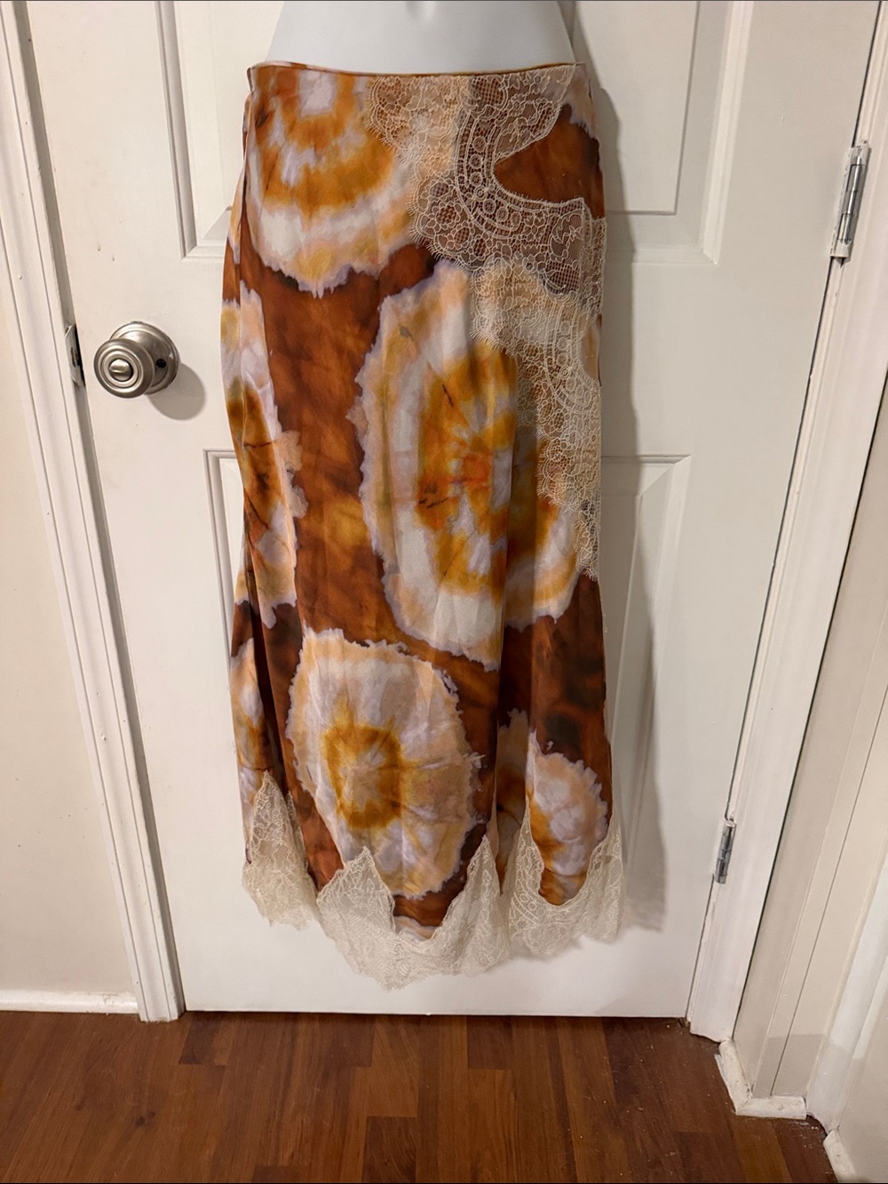 Boho Tie-Dye Lace Trim Maxi Skirt - Brown & Mustard
